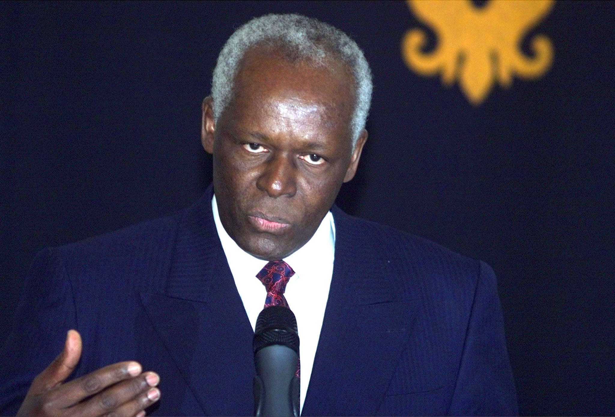 Angola’s Dos Santos Died, Leaves Legacy of Kleptocracy